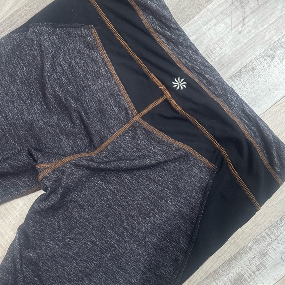 Athleta Luma Chaturanga Capri Leggings/ heather gray - Picture 4 of 7